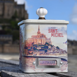 Boîte demi collector Mont-Saint-Michel vintage caramels au beurre salé fabriqués en Normandie