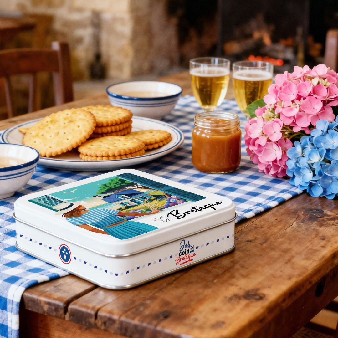 Achat Boîte carrée polaroïd Bretagne galettes pur beurre à la fleur de sel de Bretagne et sa carte postale en ligne 3 