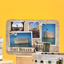 Boîte sucre Fort Boyard parchemin galettes charentaises